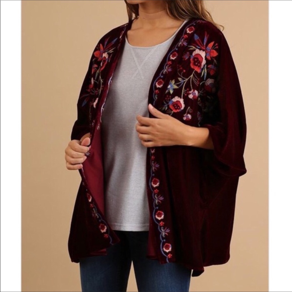 5 STAR Velvet cardigan.